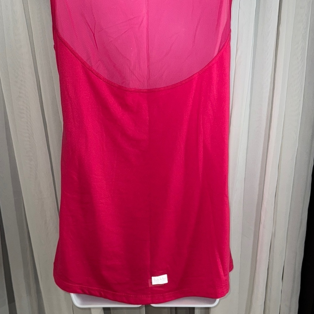 Nicole Miller Pink Sleeveless Tank Top with Rounded Neckline - Picture 7 of 8